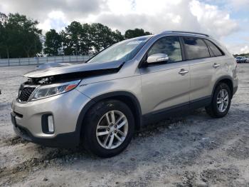  Salvage Kia Sorento