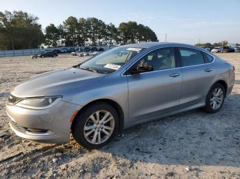  Salvage Chrysler 200