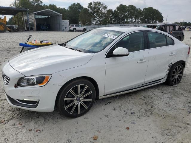  Salvage Volvo S60