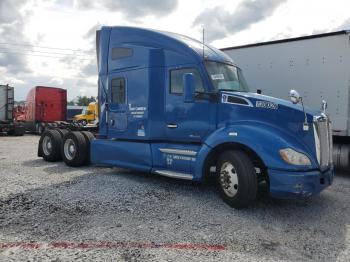  Salvage Kenworth Constructi