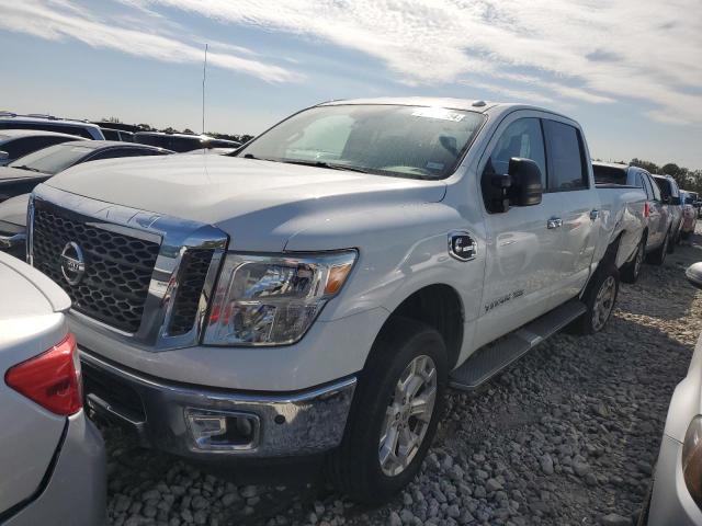  Salvage Nissan Titan