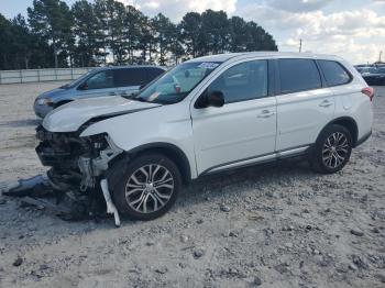  Salvage Mitsubishi Outlander