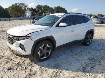  Salvage Hyundai TUCSON