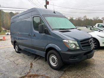  Salvage Mercedes-Benz Sprinter