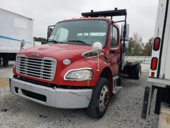  Salvage Freightliner M2 106 Med