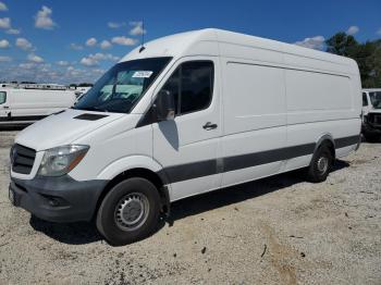  Salvage Mercedes-Benz Sprinter