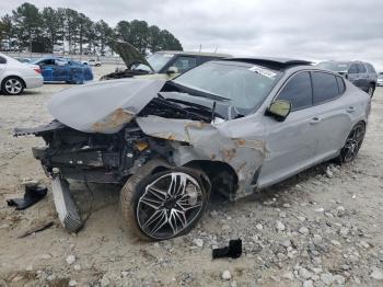  Salvage Kia Stinger