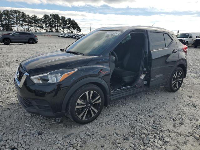  Salvage Nissan Kicks