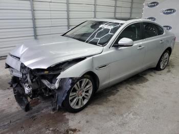  Salvage Jaguar XF