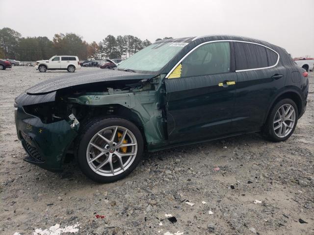  Salvage Alfa Romeo Stelvio