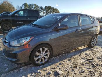  Salvage Hyundai ACCENT