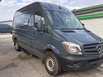  Salvage Mercedes-Benz Sprinter