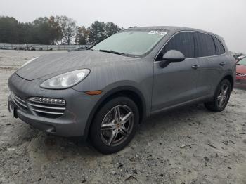  Salvage Porsche Cayenne