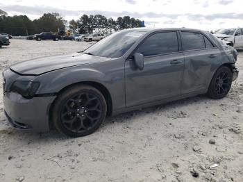  Salvage Chrysler 300