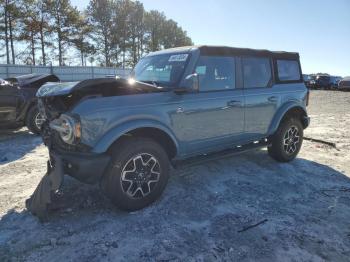  Salvage Ford Bronco