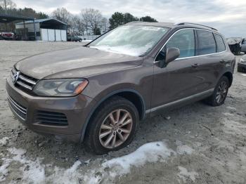  Salvage Volkswagen Touareg