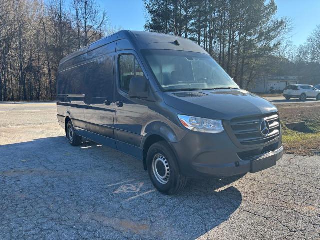  Salvage Mercedes-Benz Sprinter