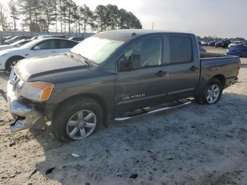  Salvage Nissan Titan