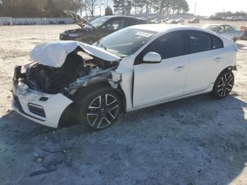  Salvage Volvo S60