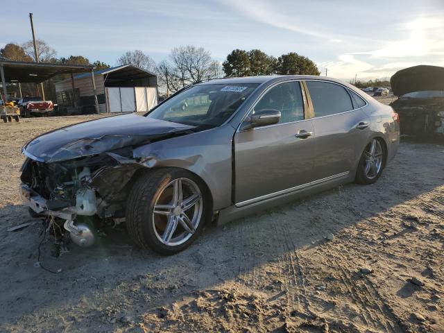  Salvage Hyundai Equus