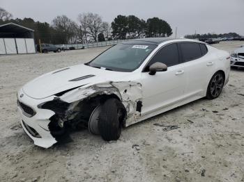  Salvage Kia Stinger