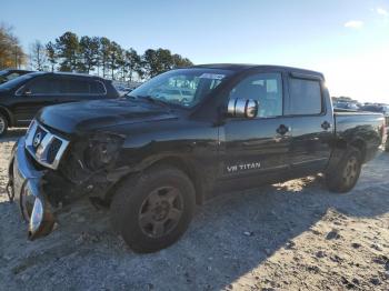  Salvage Nissan Titan