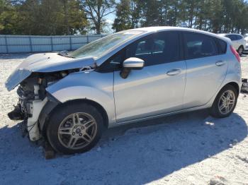  Salvage Ford Fiesta