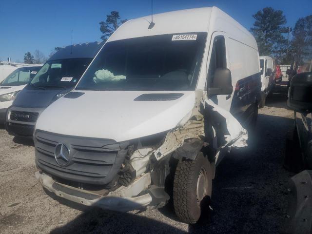  Salvage Mercedes-Benz Sprinter