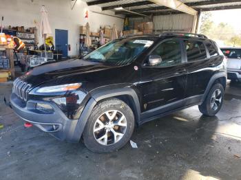  Salvage Jeep Cherokee