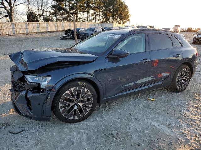  Salvage Audi Q8