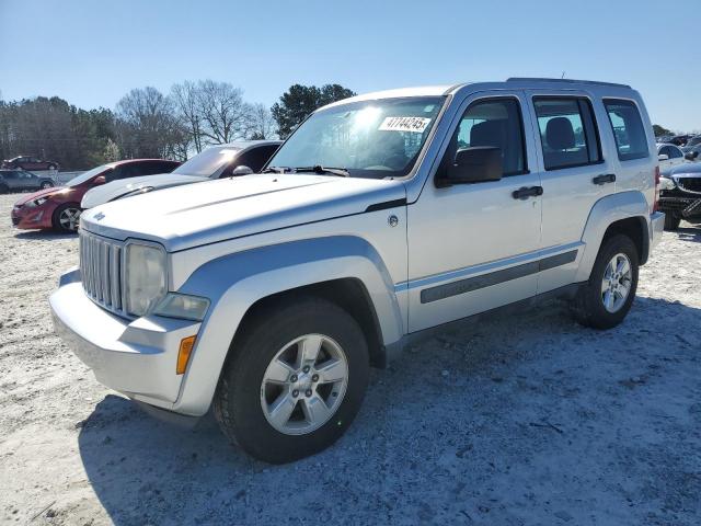  Salvage Jeep Liberty