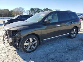  Salvage Nissan Pathfinder