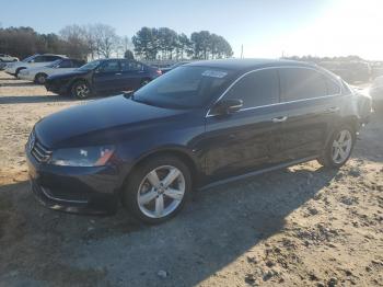  Salvage Volkswagen Passat