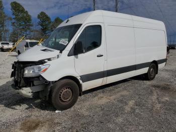  Salvage Mercedes-Benz Sprinter