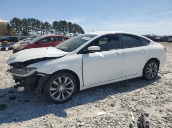  Salvage Chrysler 200