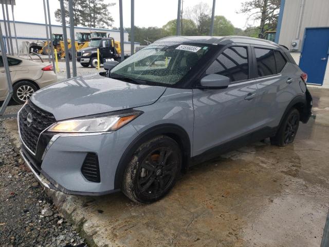  Salvage Nissan Kicks