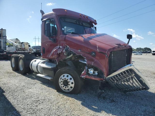  Salvage Freightliner Cascadia 1