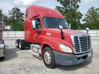  Salvage Freightliner Cascadia 1
