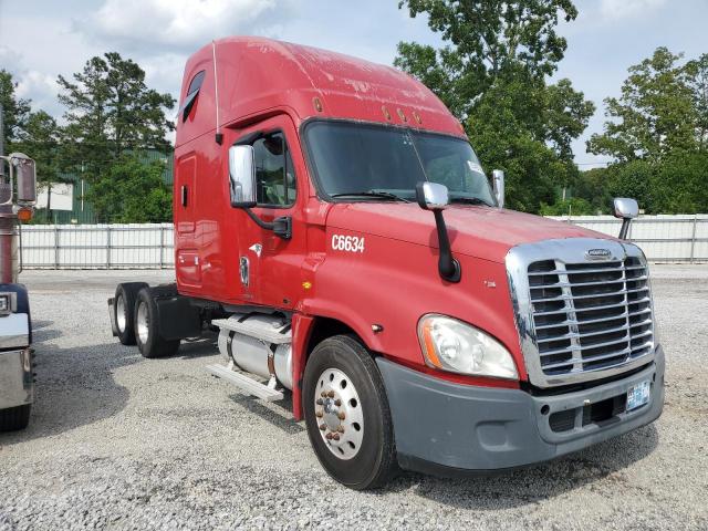  Salvage Freightliner Cascadia 1
