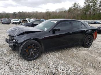  Salvage Chrysler 300