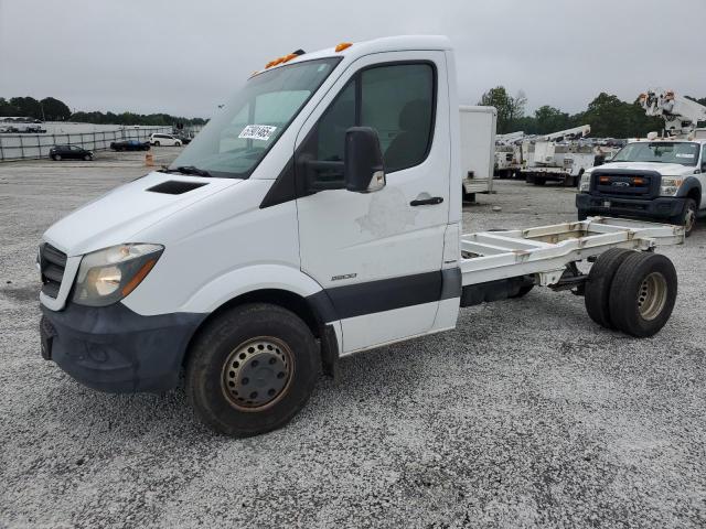  Salvage Mercedes-Benz Sprinter