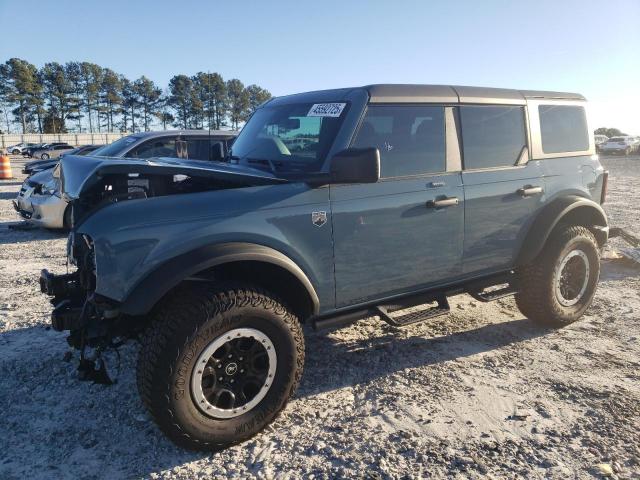  Salvage Ford Bronco