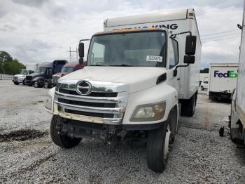  Salvage Hino 258 268