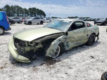  Salvage Ford Mustang