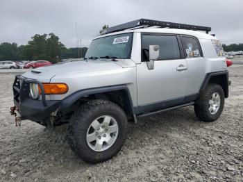  Salvage Toyota FJ Cruiser