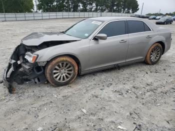 Salvage Chrysler 300
