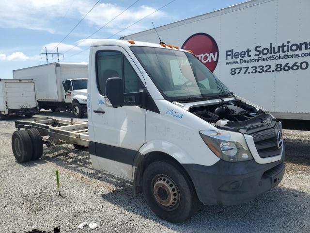  Salvage Mercedes-Benz Sprinter