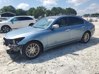  Salvage Hyundai Genesis