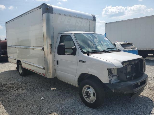  Salvage Ford Econoline