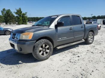  Salvage Nissan Titan